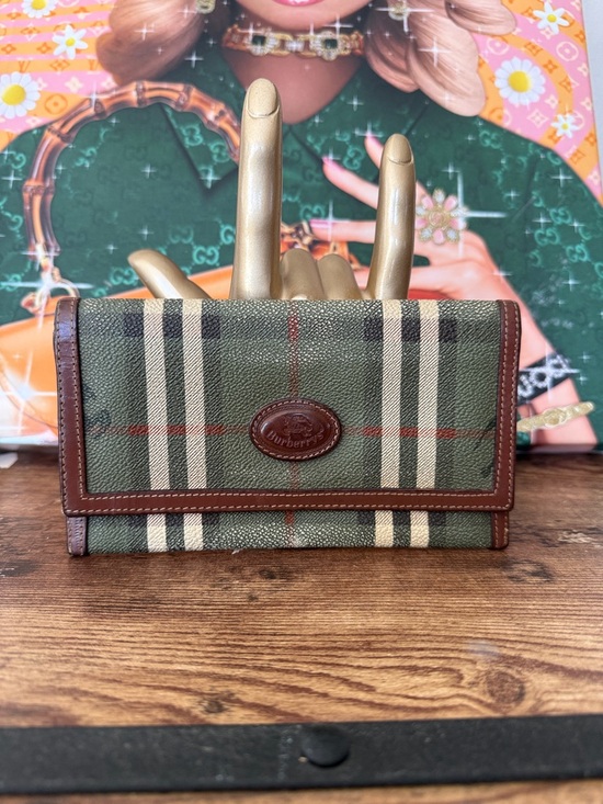 Burberry Handbags - Burberrys Vntg Green Plaid Canvas Leather Trim Wallet